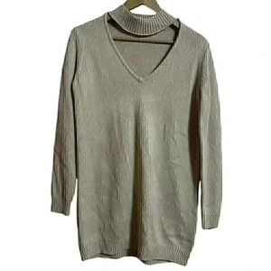 Tobi Dress Women’s Small Oatmeal Super Soft Cut Out Sweater